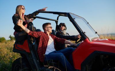 Basic UTV Hand Signals Every Beginner Should Know