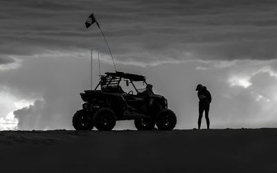 Communication Without Tech: Hand Signals, Flags, and Other Old-School Methods